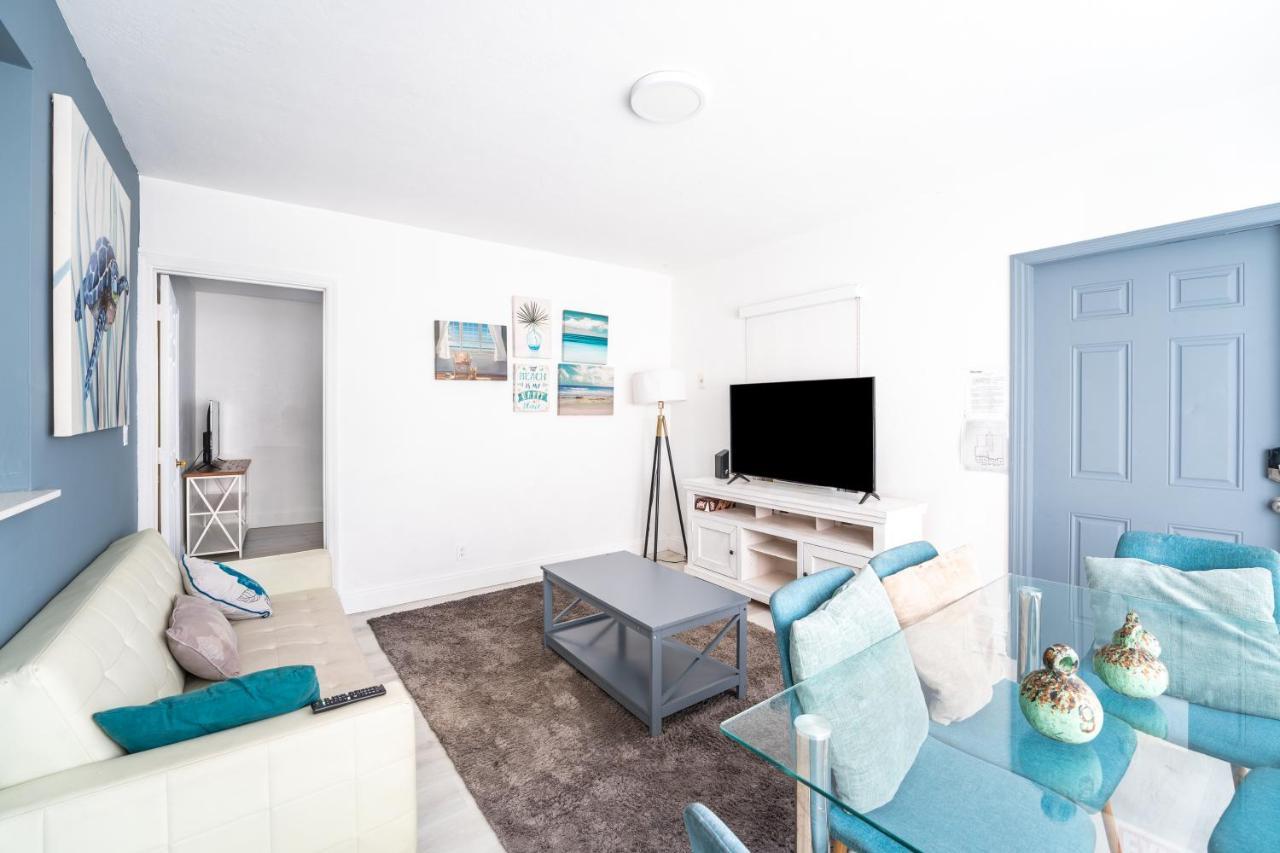 Praia Hotel Hollywood Eksteriør billede